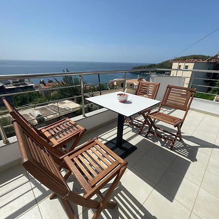 Tasos Rooms Himare Bagian luar foto